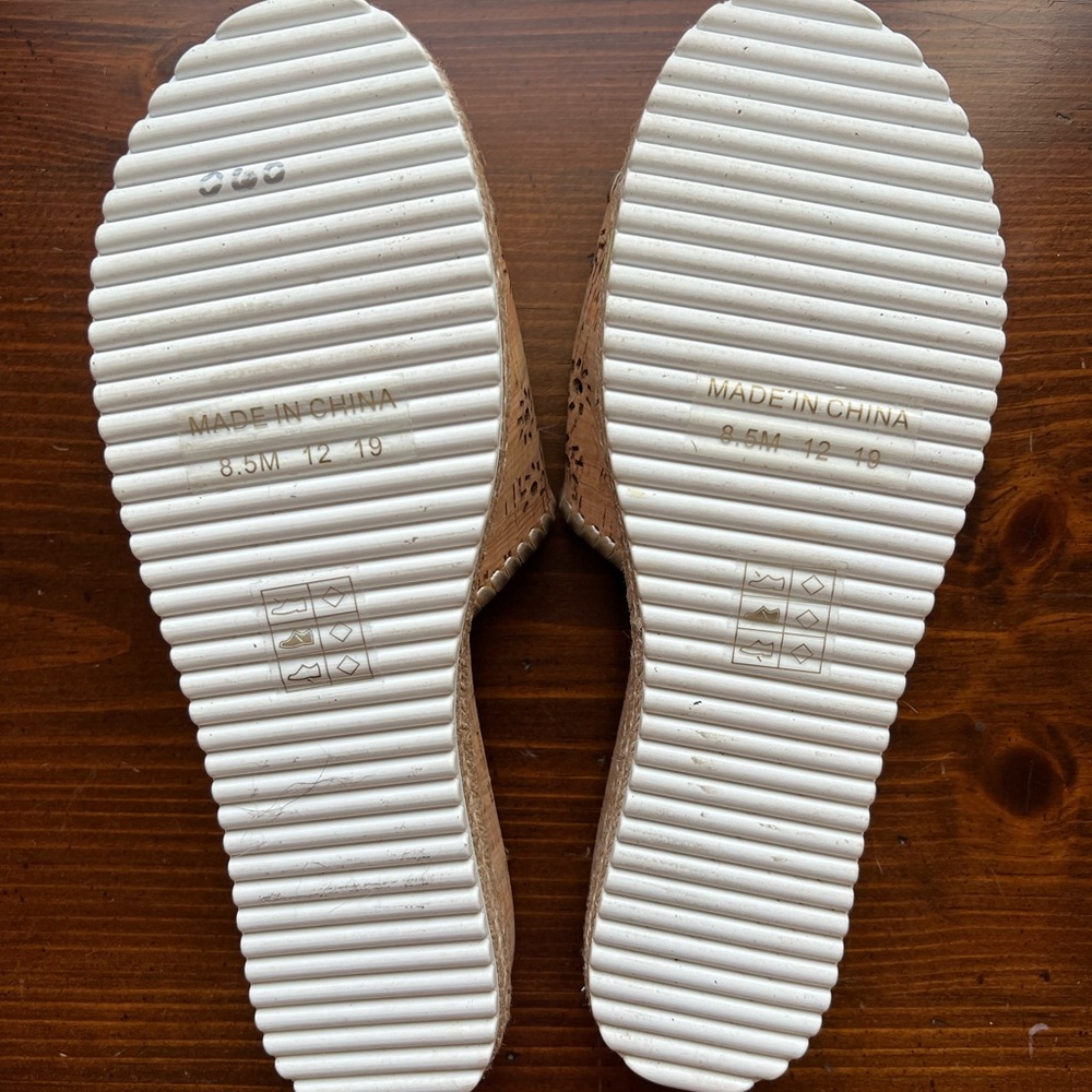 Jack Roger Metallic Floral Espadrille Cork Slides - Picture 3 of 3